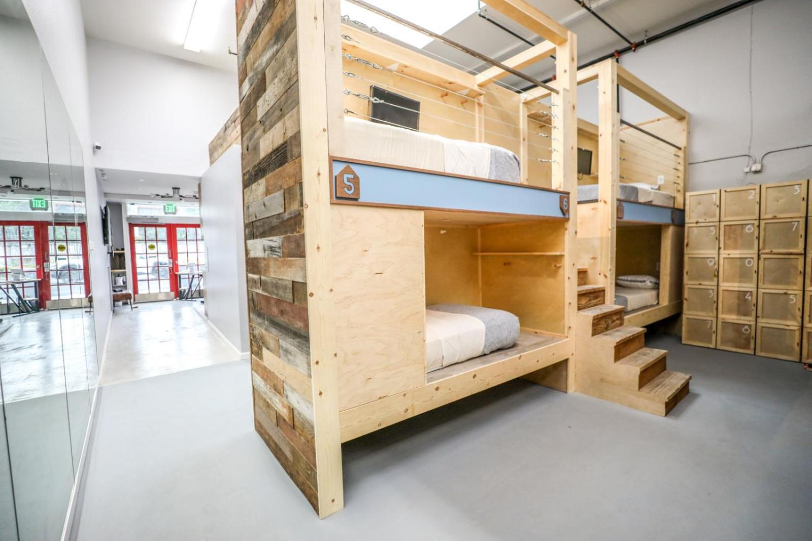 Podshare San Francisco Marina Hostel Exterior photo